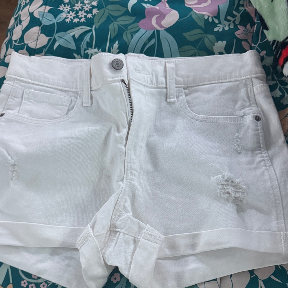 Old Navy Women's White Jean Shorts